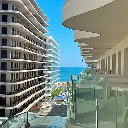 Nordis 20 Deluxe Mamaia Nord Aparthotel 3*